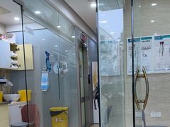 -瑞派天使宠物医院·神经外科·骨科·核磁(洛川中路店)