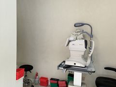 -三叶眼镜城(凯迪金融大厦店)