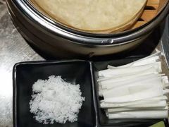 -三人行骨头王火锅(长寿店)