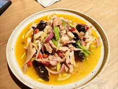 -耶里夏丽·新疆菜·28年喀什老馆(田林东路店)
