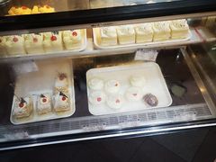 -白玉兰食品(汇联商厦店)