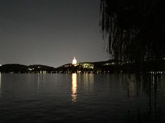 -苏堤停车场