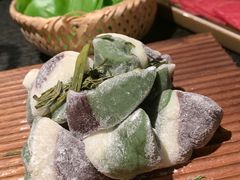 -三出山火锅(南京万象天地店)