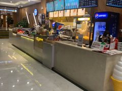 -大光明丽星VIP影城(昌里路杜比全景声店)