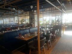 -渝信川菜 · 川味家常菜(财富购物中心店)