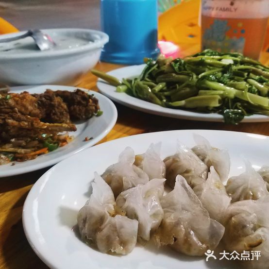 洪记饺子馆(东成大道店)