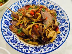 烟笋腊肉钵-新新湘菜馆(新中街二条店)