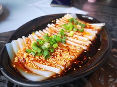 -桂二老坛酸菜鱼(三街两巷店)