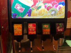 -萨莉亚意式餐厅(新洲家乐福店)