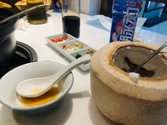 -东椰·海南椰子鸡火锅(朝阳门店)