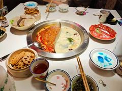 -卤校长重庆火锅(国兴店)