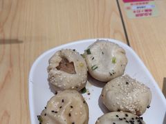 -小杨生煎(浦江欢乐颂店)