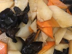 山药炒木耳-八两八金·莱芜特色炒鸡(市南漳浦路店)