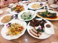 -轩记海鲜餐厅·四十五年老字号·经典粤菜(西区彩虹店)