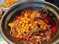 -哥老官重庆美蛙鱼头(松江地中海十八哥店)