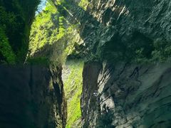-蝶舞清江·恩施地心谷景区