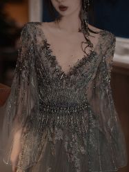-艾米丽婚纱礼服