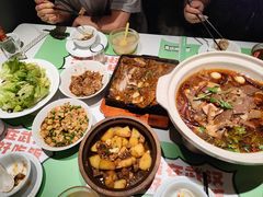 -鑫小城故事·藕汤·家常菜(台北一路总店)