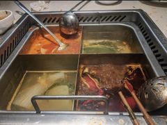 -海底捞火锅(武胜路凯德广场店)