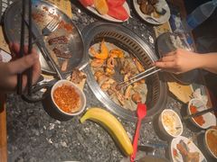 -阪尚皇·原切牛排·烤肉火锅自助(北京路店)