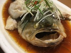 -吴越荣记苏州菜·松鼠桂鱼100%活鱼现做(斜塘老街店)