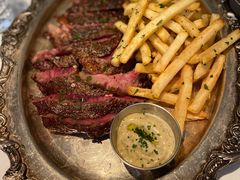 美国USDA牛肉薯条-壳里西餐厅Coquille Seafood Bistro(蒙自路店)