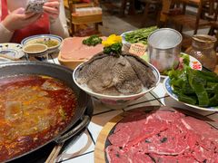 -旧街市鲜货老火锅(大光路店)