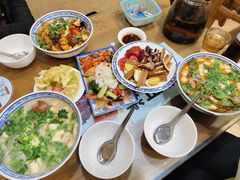 -天发芽·何记葫芦头泡馍·传统小吃(报恩寺街店)