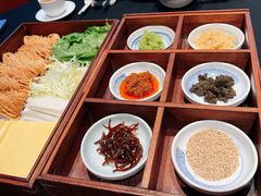 沂蒙山煎饼-鲁采LU STYLE(新天地店)