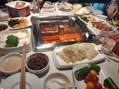 -海底捞火锅鲜切牛肉主题店(长寿路店)