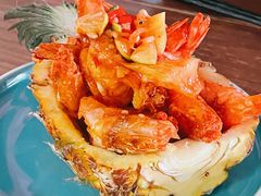傣味柠檬菠萝香脆虾-中8楼风尚云南菜(颐堤港店)