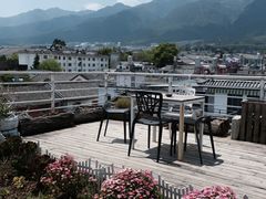 -唐咖精品咖啡(大理古城手冲店)