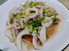 -四川小胡子海鲜(丁村万人海鲜广场店)