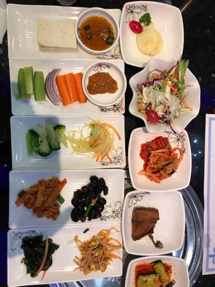 青松馆韩式烧烤(香港中路佳世客店"青松馆还是青岛味道最好的韩料!