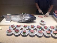 -雍和会海鲜姿造自助(湖东路店)