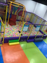 -蹦贝运动中心·蹦床·攀岩·闯关(龙岗店)