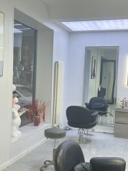 -H·Y HAIR SALON烫发·染发·造型