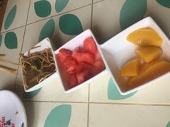 -南城十里潮汕鲜牛火锅·鲜虾生滚粥(融汇老商埠店)