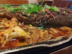 自贡烤黔鱼-绝城芋儿鸡(犀浦旗舰店)