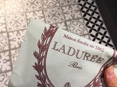 -ladurée(戴高乐机场T 2F店)