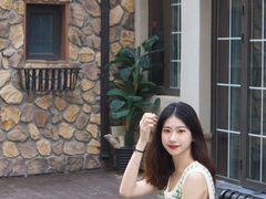 -鲁邦国际风情街(麦世达韩国精品百货店)
