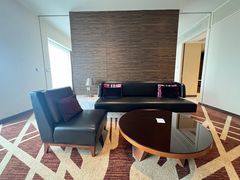 -上海虹桥西郊假日酒店