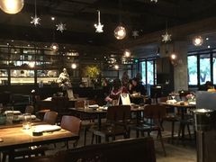 大堂-Carbon莫卡哆·意大利复古集市餐厅(杭州大厦店)