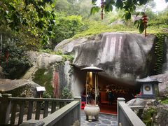 -石峰岩寺