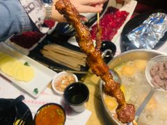 -左庭右院鲜牛肉火锅(金山万达店)