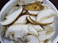 -菌之家·专业纯野生菌火锅·特色炒菌