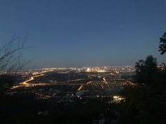 -鬼笑石后山停车场