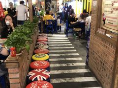 -马路边边串串香(延庆环球新意广场店)