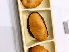 榴莲千丝酥-稻香酒家·34年老字号·港式粤菜(汉街店)