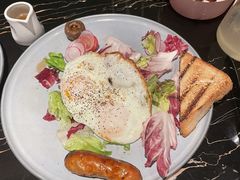 -LES ELITES 英集荟(南京西路店)